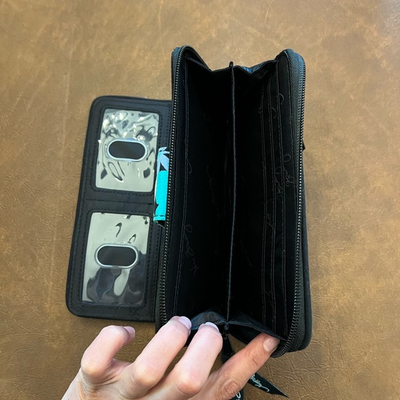 NWOT Vera Bradley Wallet - Picture 5 of 6